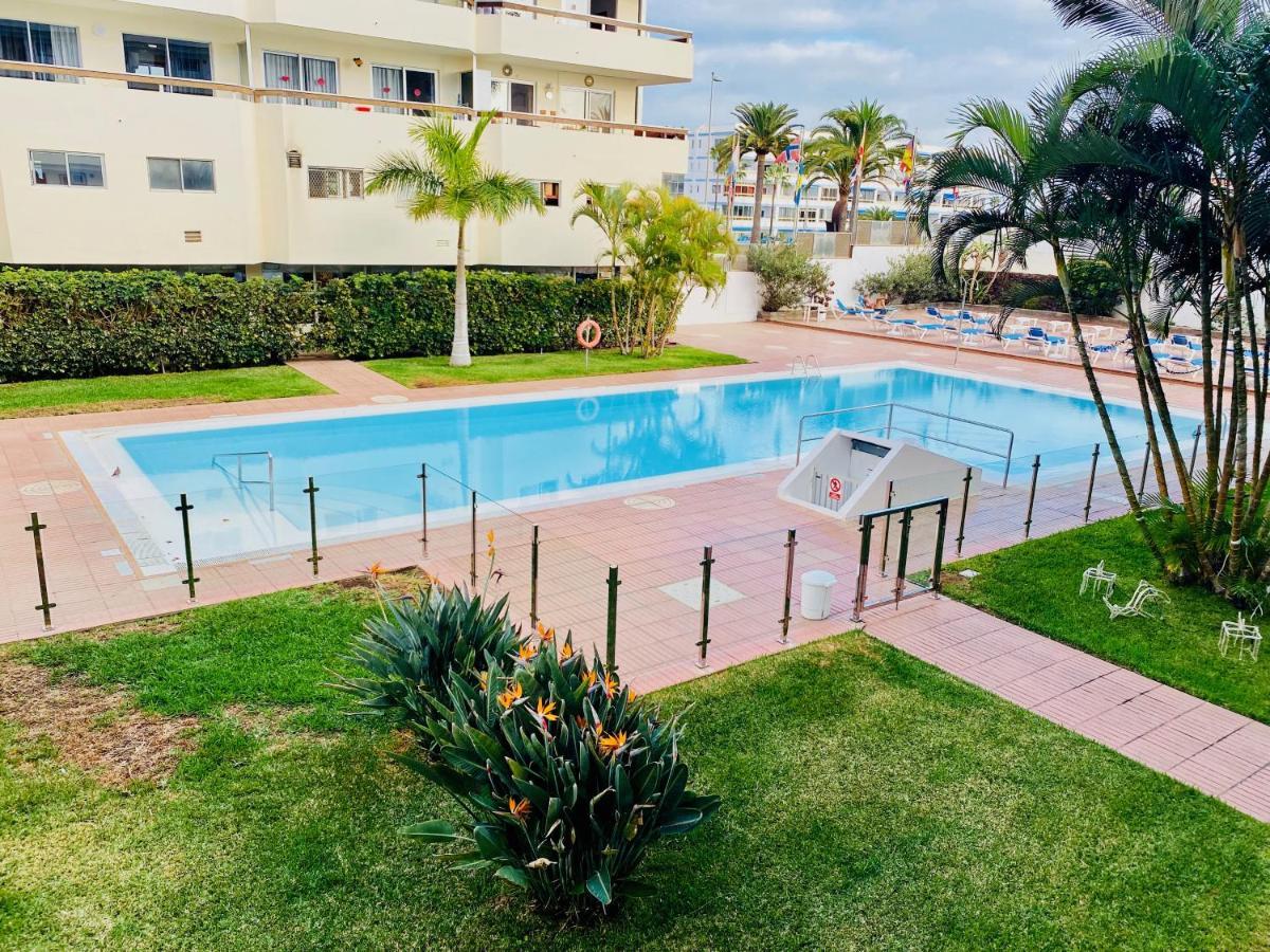 Orange And White Apartment In Yumbo San Bartolomé Esterno foto